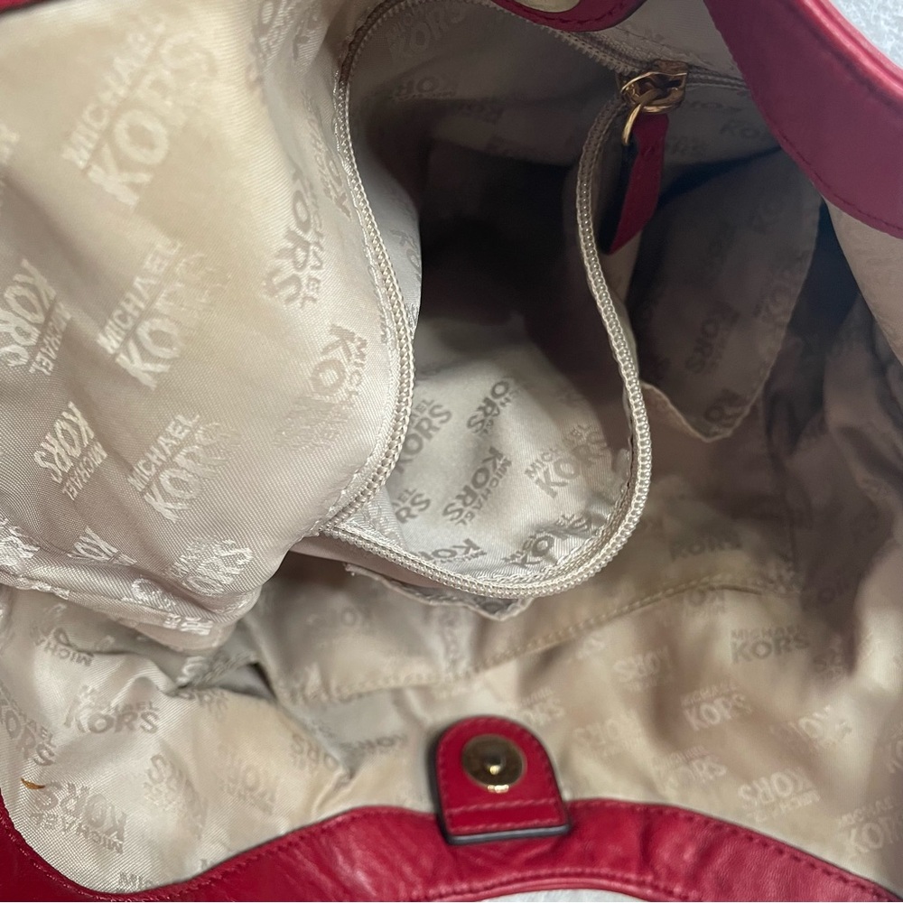 Michael Kors Red Leather Shoulder Hobo with Gold Double Chain Strap - Picture 8 of 15